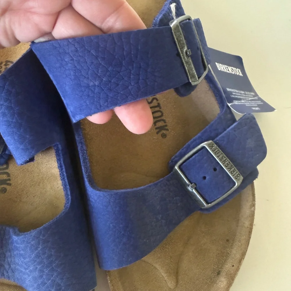 NWT Men’s Arizona soft leather Birkenstocks Indigo
